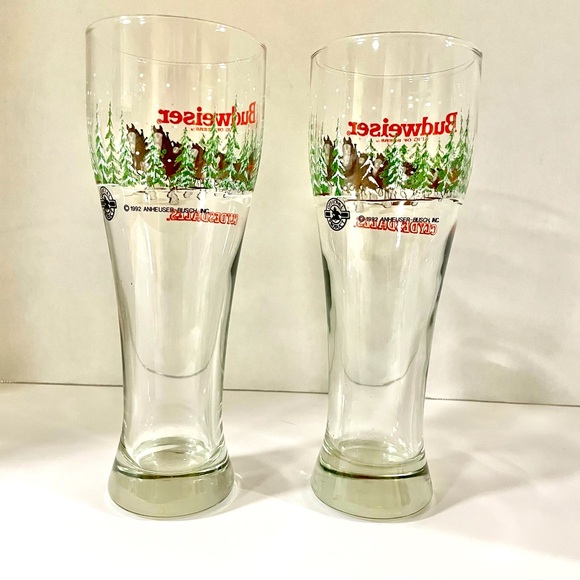 2 Anheuser-Busch Budweiser King of Beers Clydesdales Christmas Clear Glasses - Picture 2 of 6